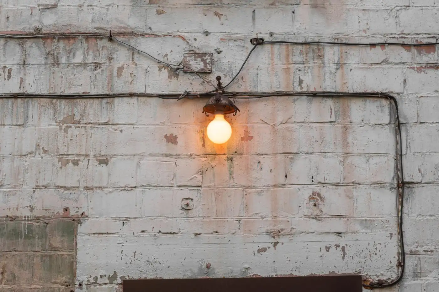 Indicative cost ranges for a full house rewire by property size